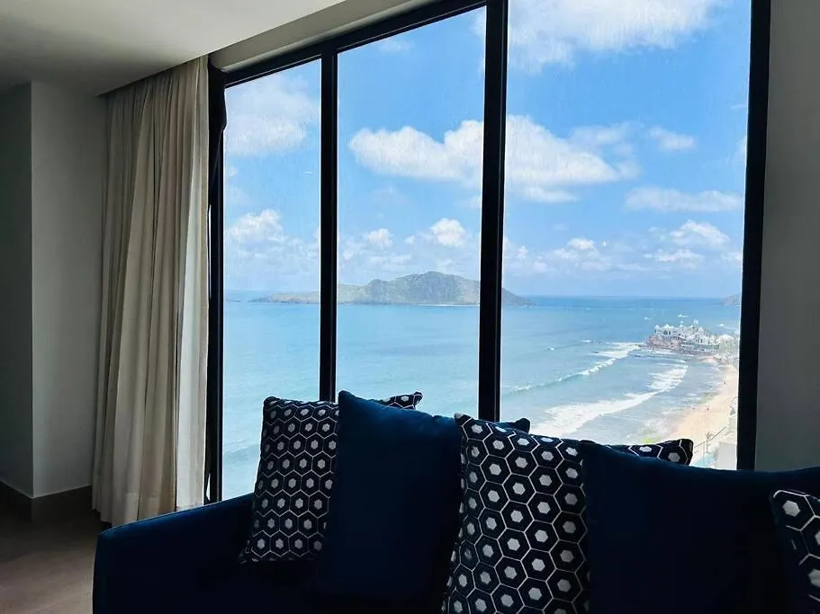 Elegante Con Vista Al Mar Y Malecon By G P S Rentas Lägenhet Mazatlán Mexiko